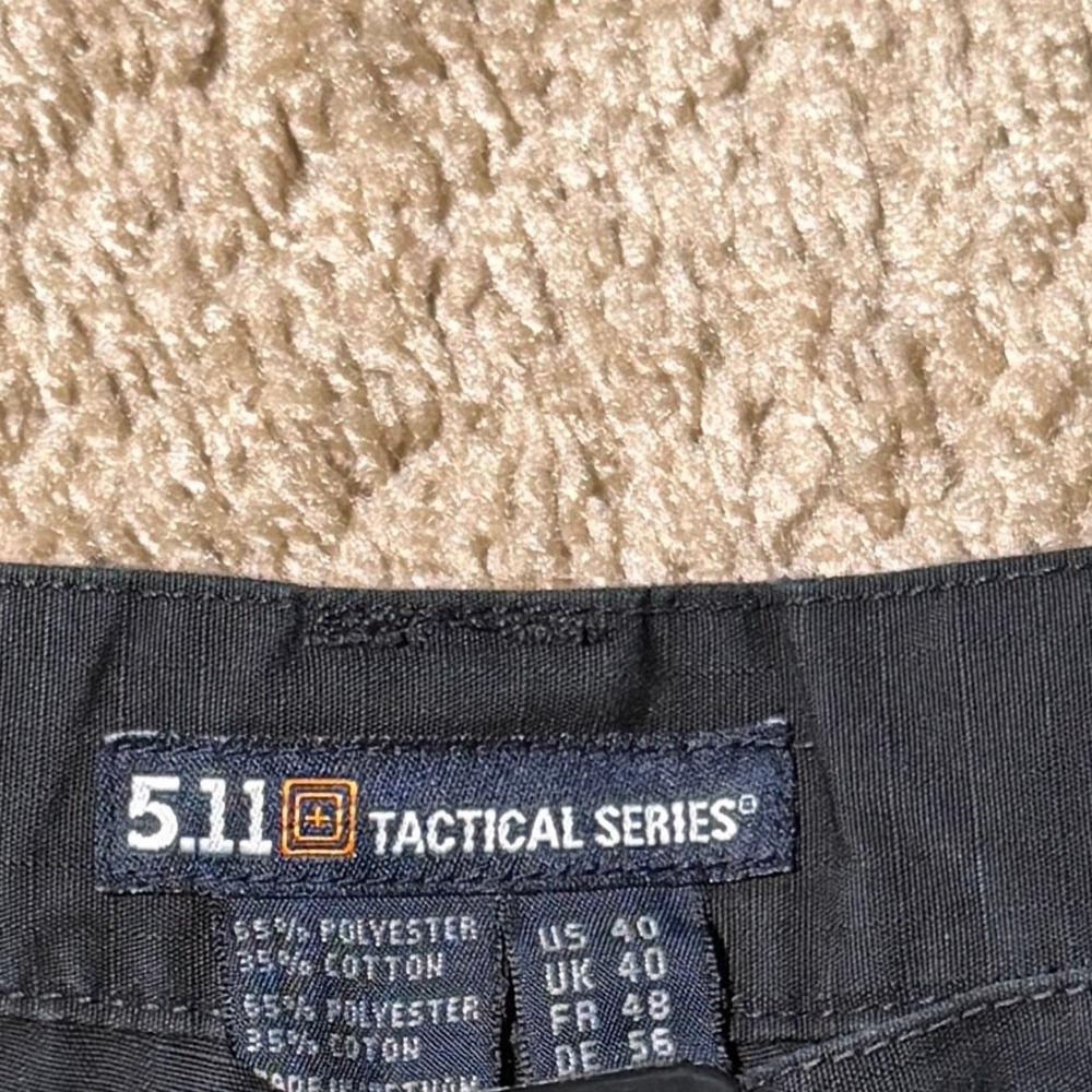 5.11 Tactical Series Mens Black Cargo Shorts Size 40 Ripstop Utility Workwear - Picture 3 of 7
